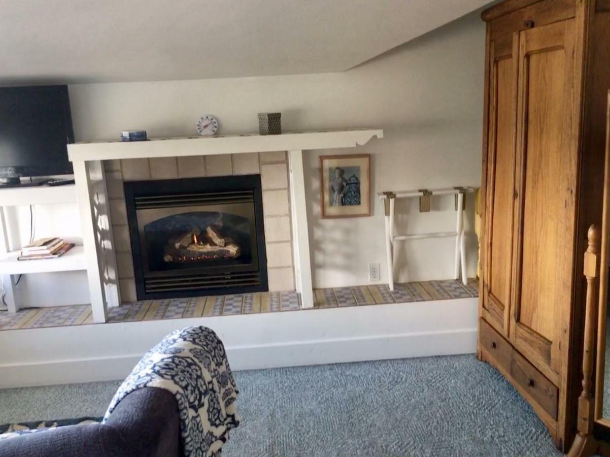 The Villa Bed & Breakfast (Adults Only) Tacoma Kamer foto