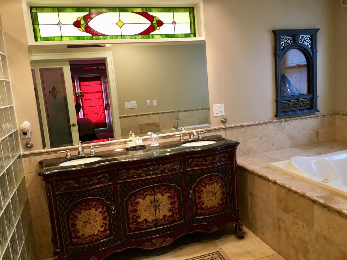 The Villa Bed & Breakfast (Adults Only) Tacoma Kamer foto