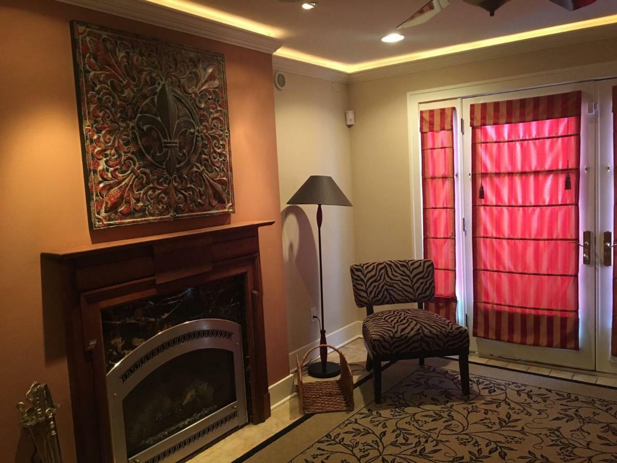 The Villa Bed & Breakfast (Adults Only) Tacoma Kamer foto